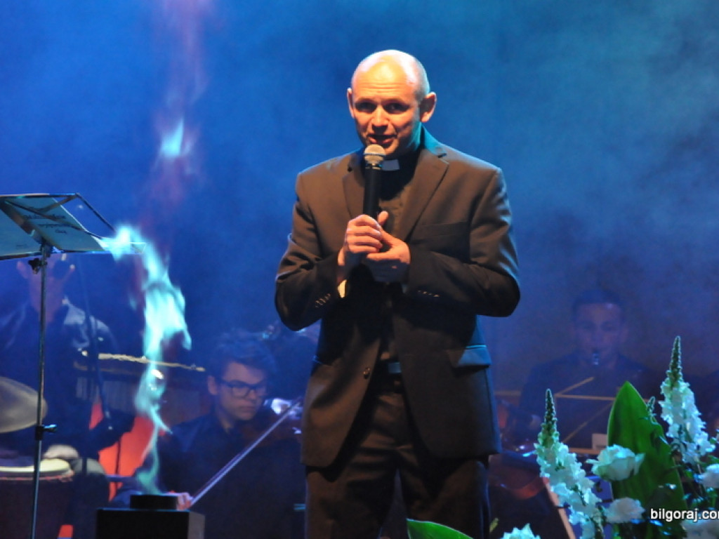 Wieczór Uwielbienia na podsumowanie Uroczystości Bożego Ciała (FOTO, VIDEO)