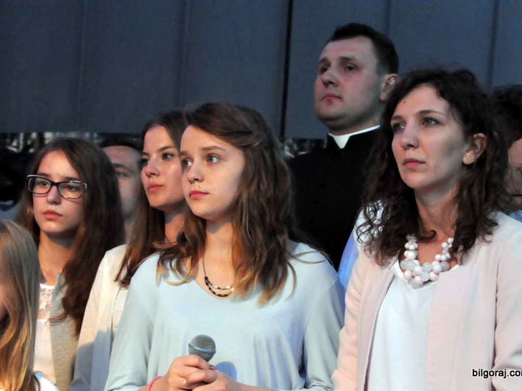 Wieczór Uwielbienia na podsumowanie Uroczystości Bożego Ciała (FOTO, VIDEO)