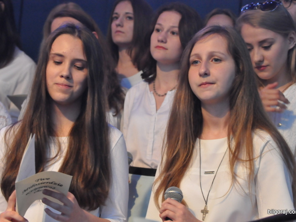 Wieczór Uwielbienia na podsumowanie Uroczystości Bożego Ciała (FOTO, VIDEO)