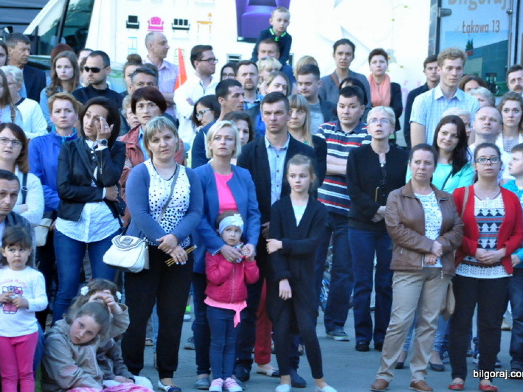 Wieczór Uwielbienia na podsumowanie Uroczystości Bożego Ciała (FOTO, VIDEO)