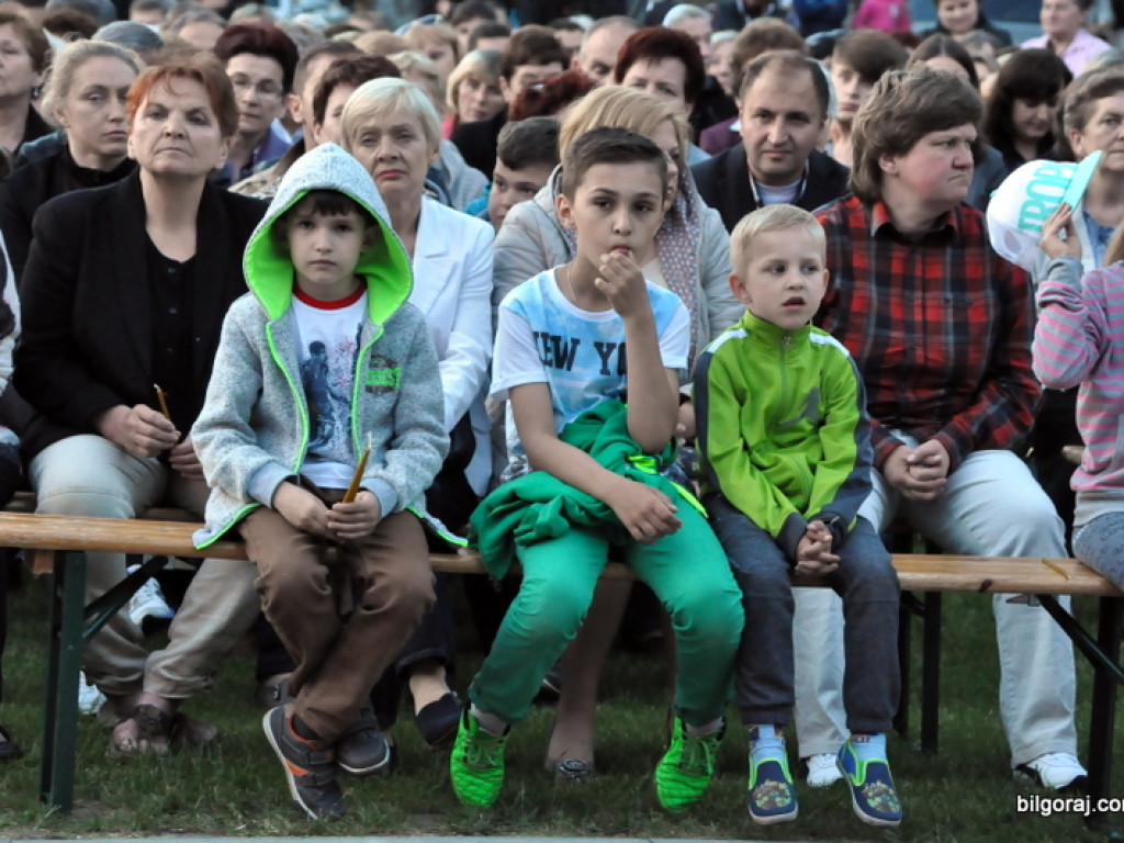 Wieczór Uwielbienia na podsumowanie Uroczystości Bożego Ciała (FOTO, VIDEO)