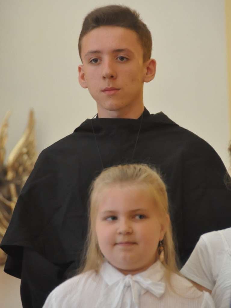 Niezwykłe przedstawienie młodzieży z KSM na 1050. rocznicę chrztu Polski (FOTO)