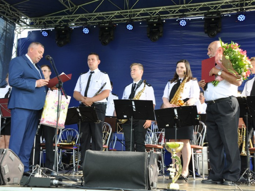 Jubileusz 10-lecia Strażackiej Orkiestry Dętej z Obszy (FOTO)