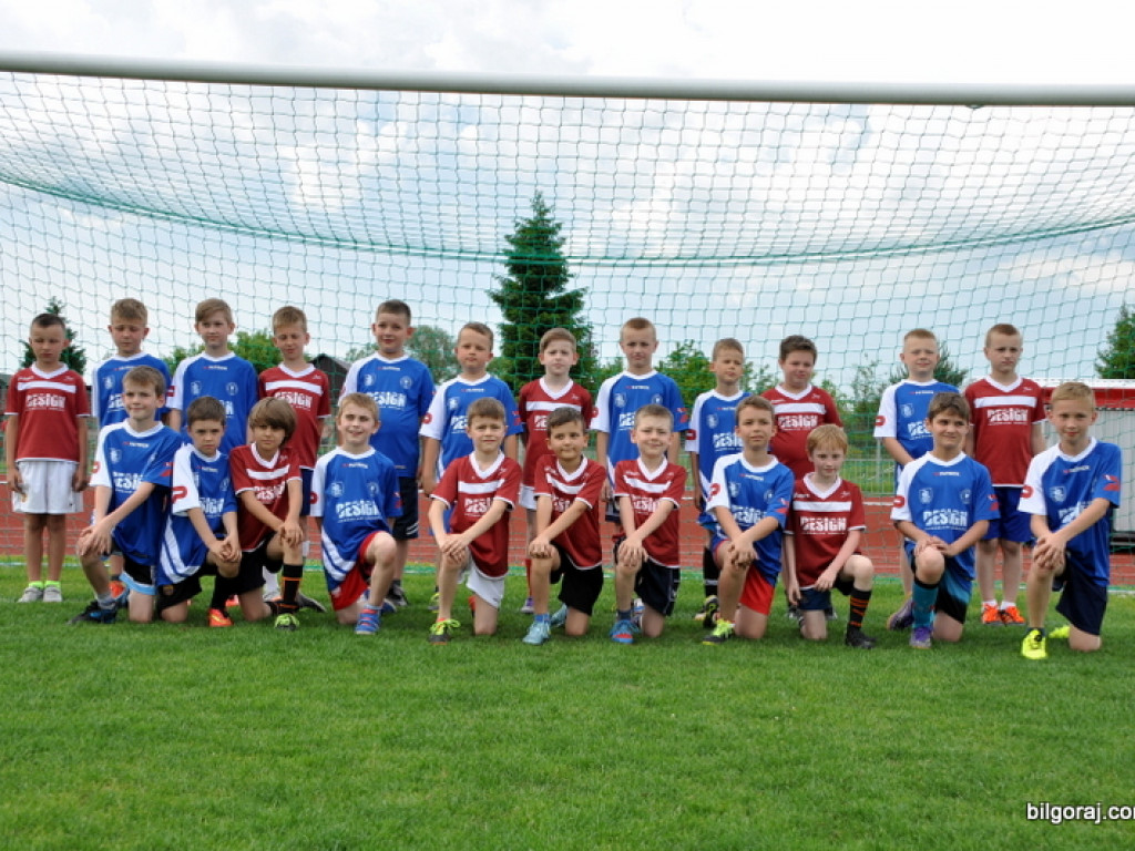 Piłkarski turniej z okazji dnia dziecka (FOTO)