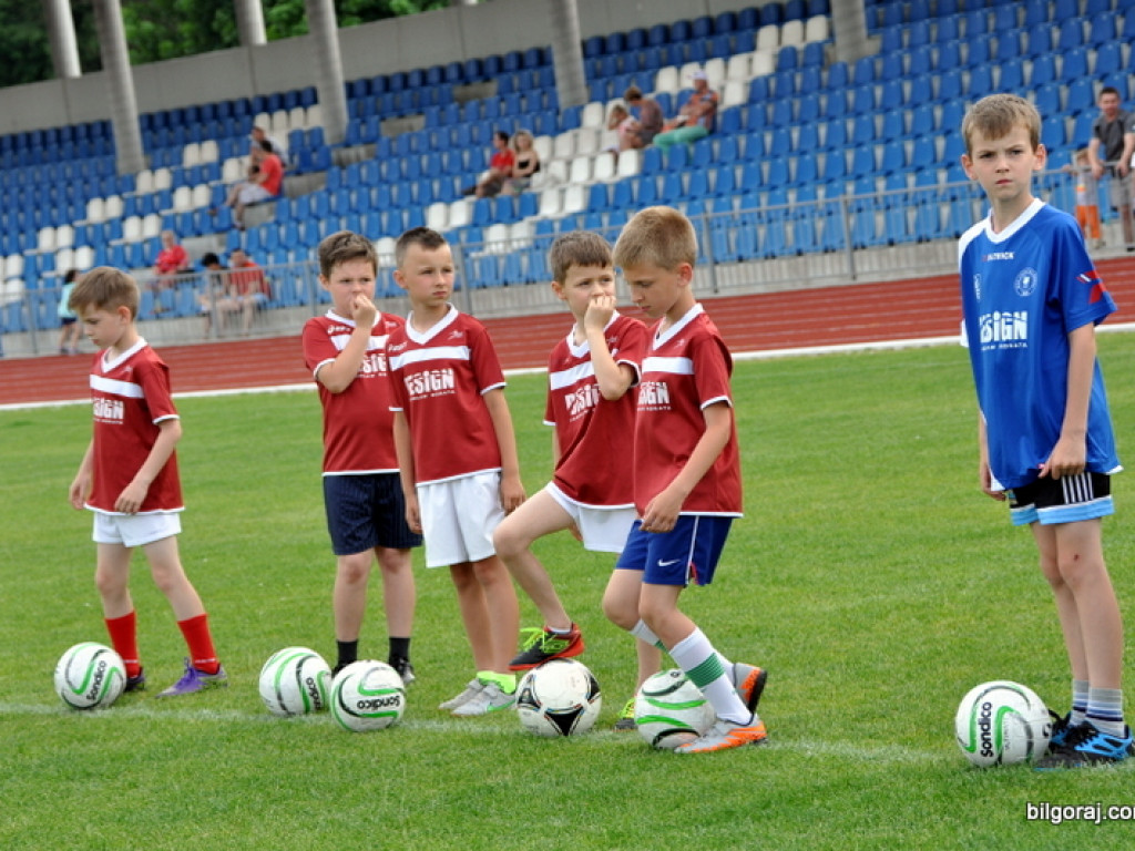 Piłkarski turniej z okazji dnia dziecka (FOTO)