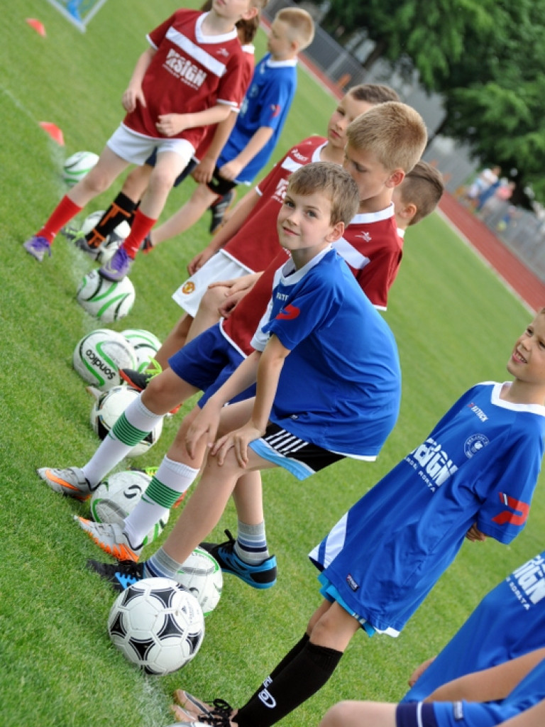 Piłkarski turniej z okazji dnia dziecka (FOTO)