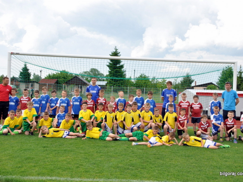 Piłkarski turniej z okazji dnia dziecka (FOTO)