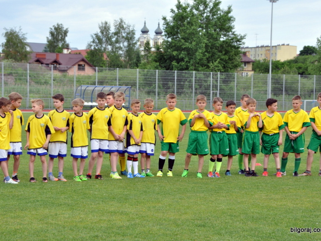 Piłkarski turniej z okazji dnia dziecka (FOTO)