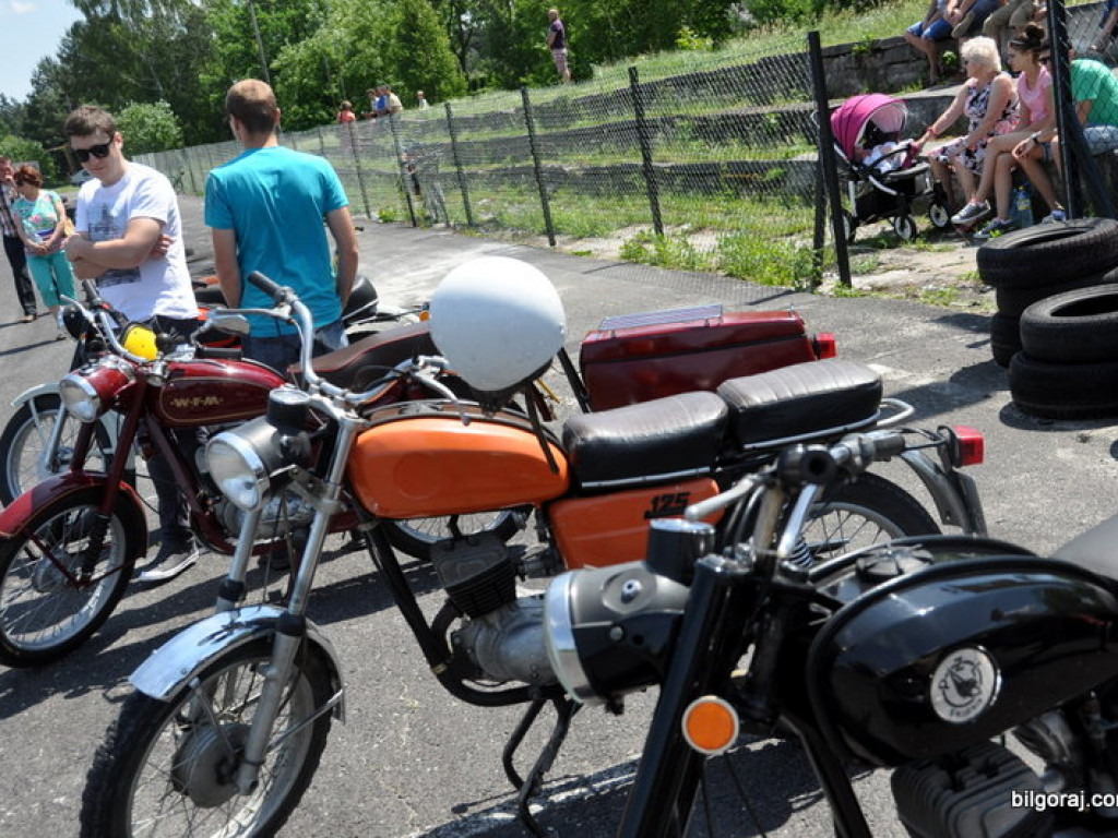 VI Biłgorajski Zlot Pojazdów Zabytkowych 2016 (FOTO)
