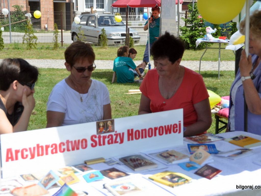 Dzień wdzięczności w parafii św. Jana Pawła II (FOTO, AUDIO)