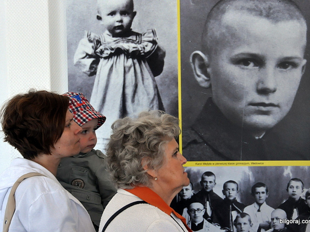 Mobilne Muzeum św. Jana Pawła II i św. Faustyny (FOTO)