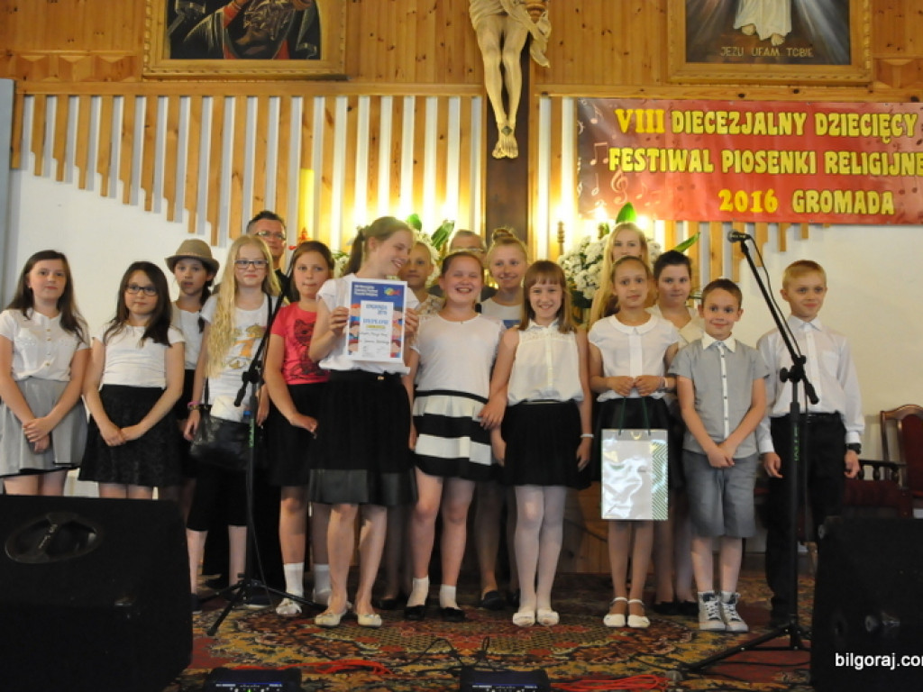 Maryjne śpiewanie w Gromadzie (FOTO, WYNIKI)