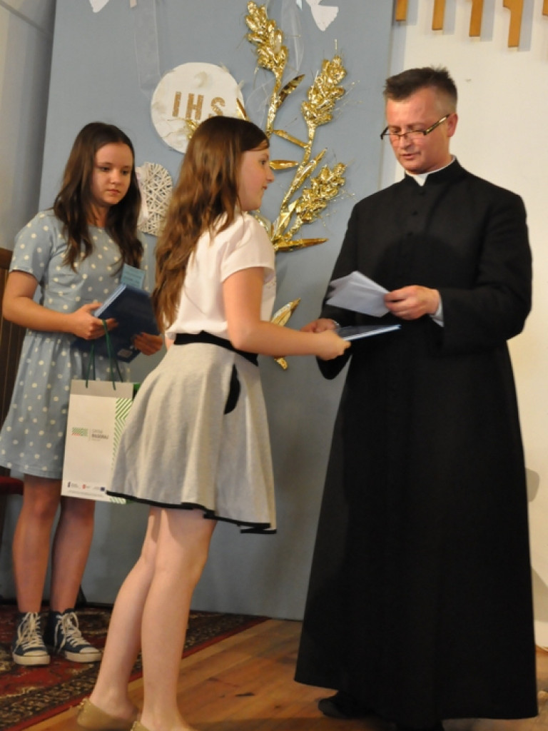 Maryjne śpiewanie w Gromadzie (FOTO, WYNIKI)