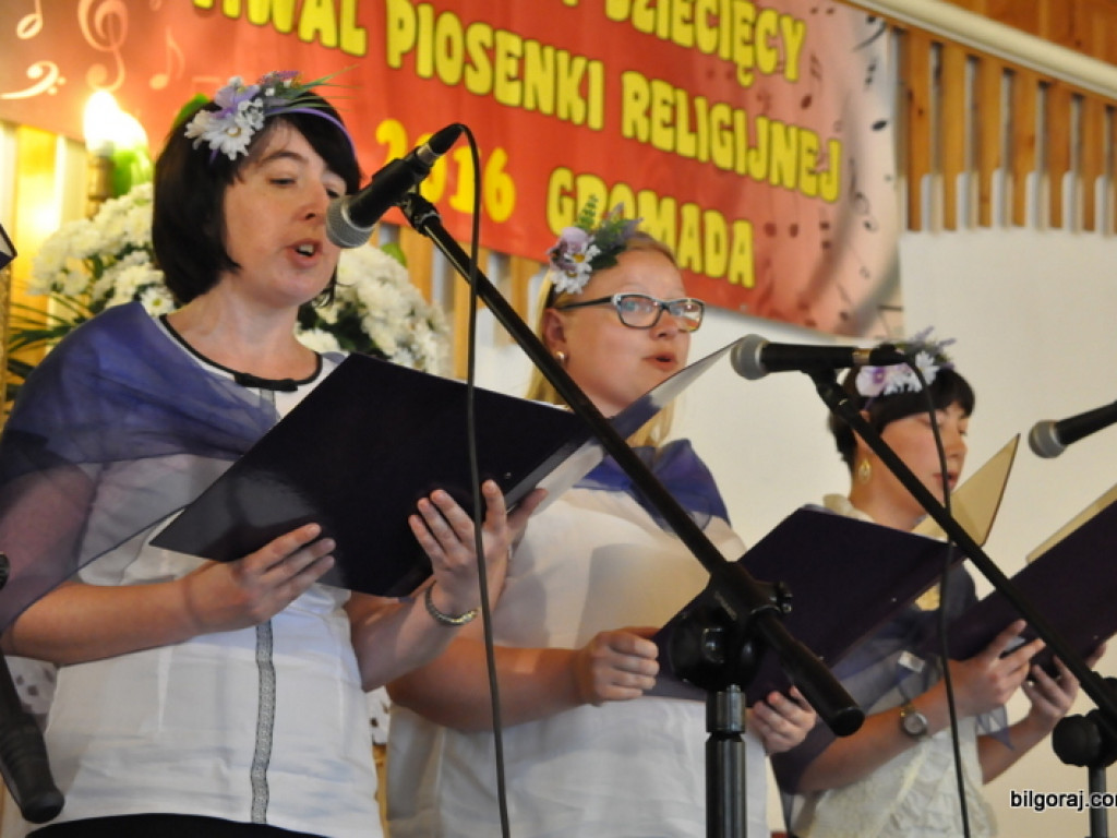 Maryjne śpiewanie w Gromadzie (FOTO, WYNIKI)
