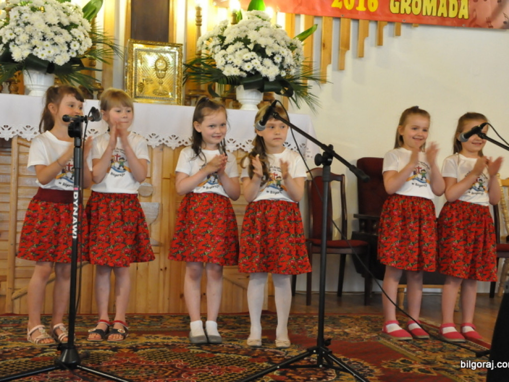 Maryjne śpiewanie w Gromadzie (FOTO, WYNIKI)