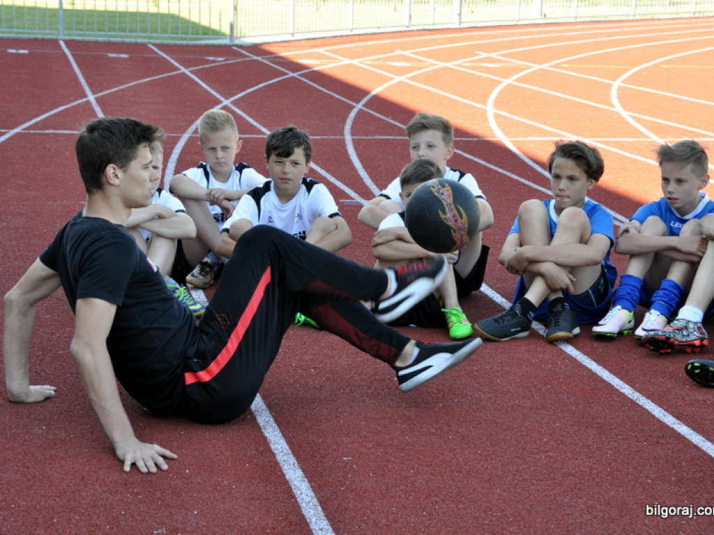 Pokaz Freestyle Football na biłgorajskim OSiR-ze (FOTO)