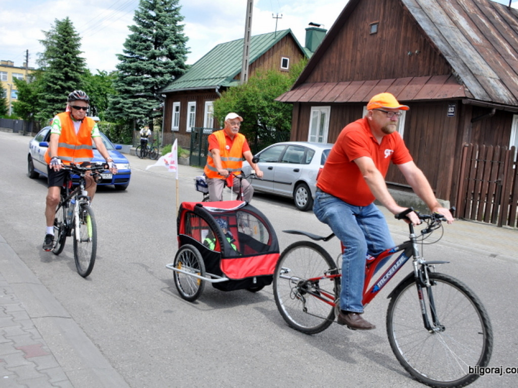Krwiodawcy na rowerach (FOTO)