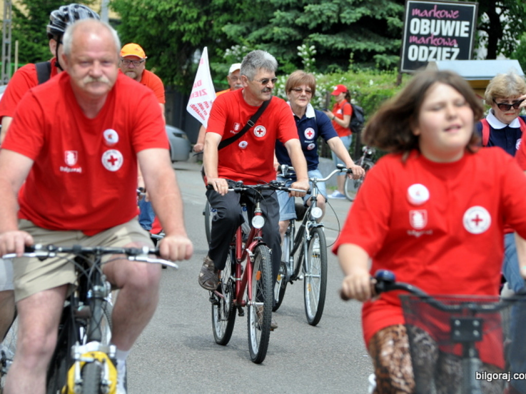 Krwiodawcy na rowerach (FOTO)