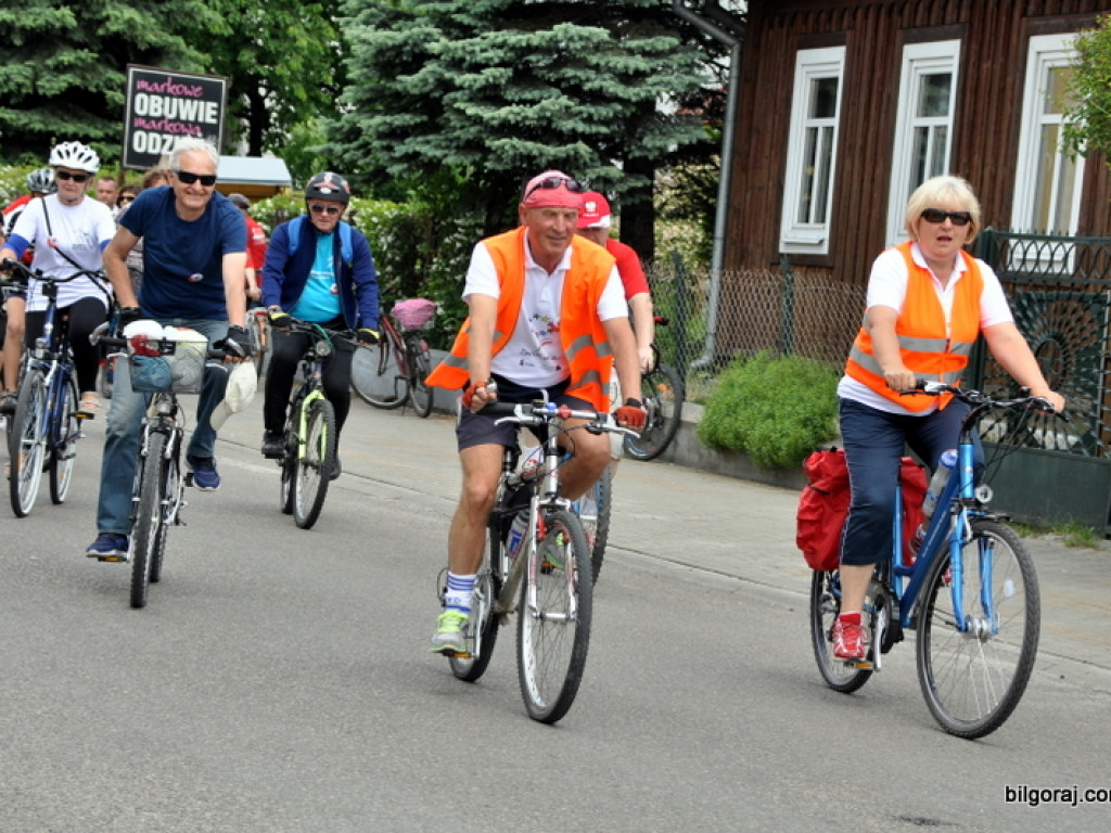 Krwiodawcy na rowerach (FOTO)