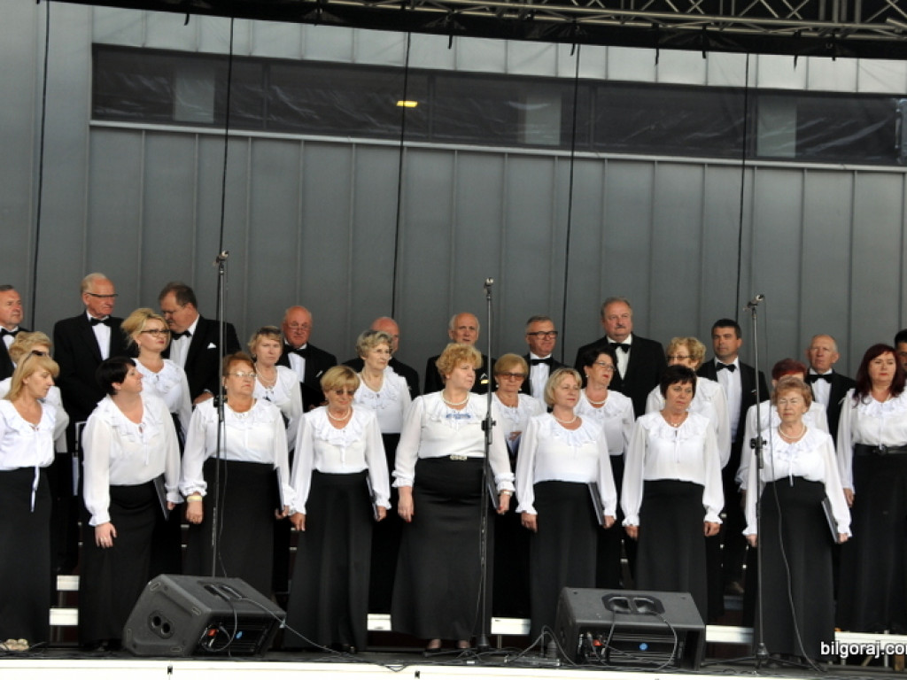 W Biłgoraju chóry śpiewały Ojczyźnie (FOTO)
