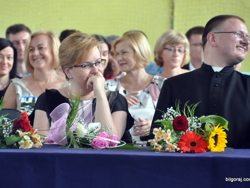 Żegnaj szkoło, czas wakacji! (FOTO)