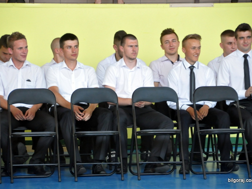 Żegnaj szkoło, czas wakacji! (FOTO)