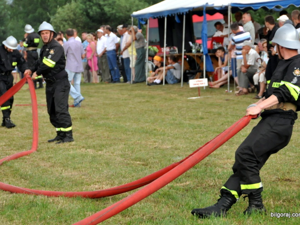 Strażackie zmagania w Biszczy (FOTO, WYNIKI)