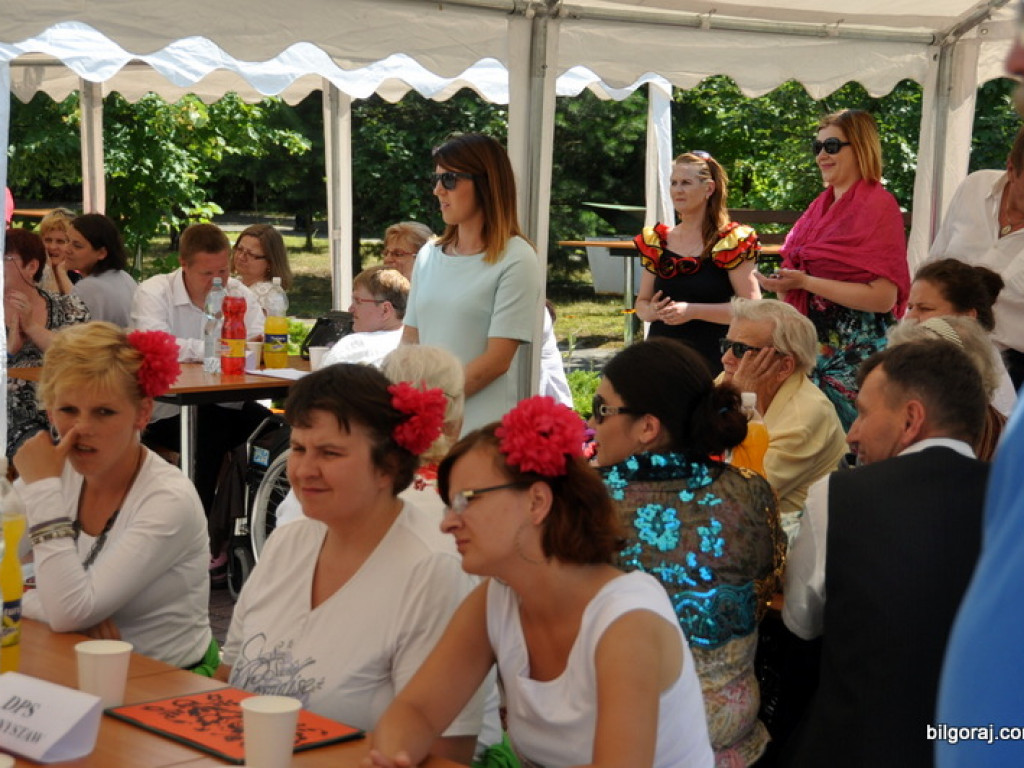 Powitanie lata w cygańskich klimatach (FOTO)