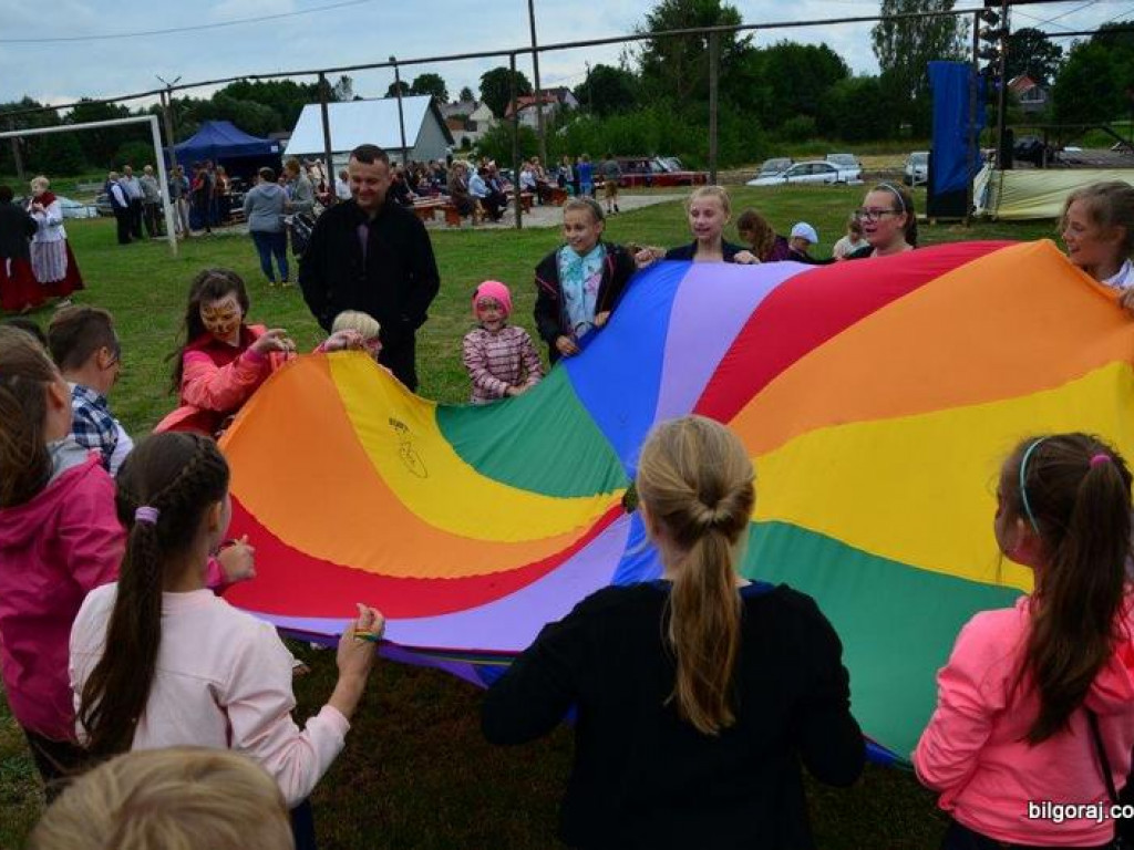 Festyn rodzinny w Gromadzie (FOTO)
