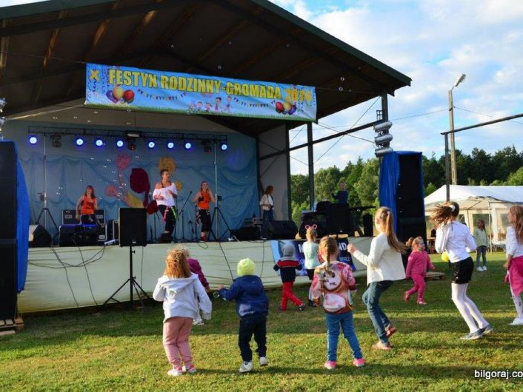 Festyn rodzinny w Gromadzie (FOTO)