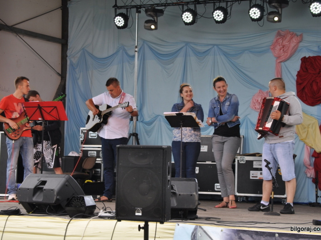 Festyn rodzinny w Gromadzie (FOTO)