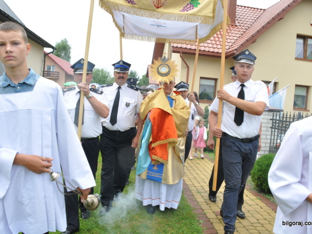 Jubileusz 10-lecie parafii w Gromadzie (FOTO)