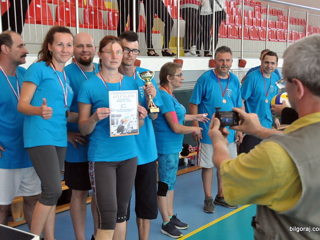 Siatkarski turniej osób głuchoniemych (FOTO, WYNIKI)