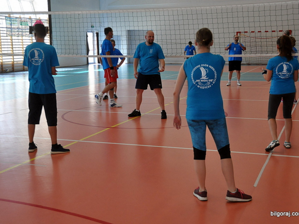 Siatkarski turniej osób głuchoniemych (FOTO, WYNIKI)