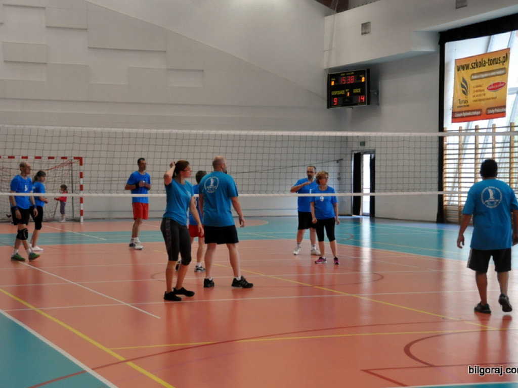 Siatkarski turniej osób głuchoniemych (FOTO, WYNIKI)