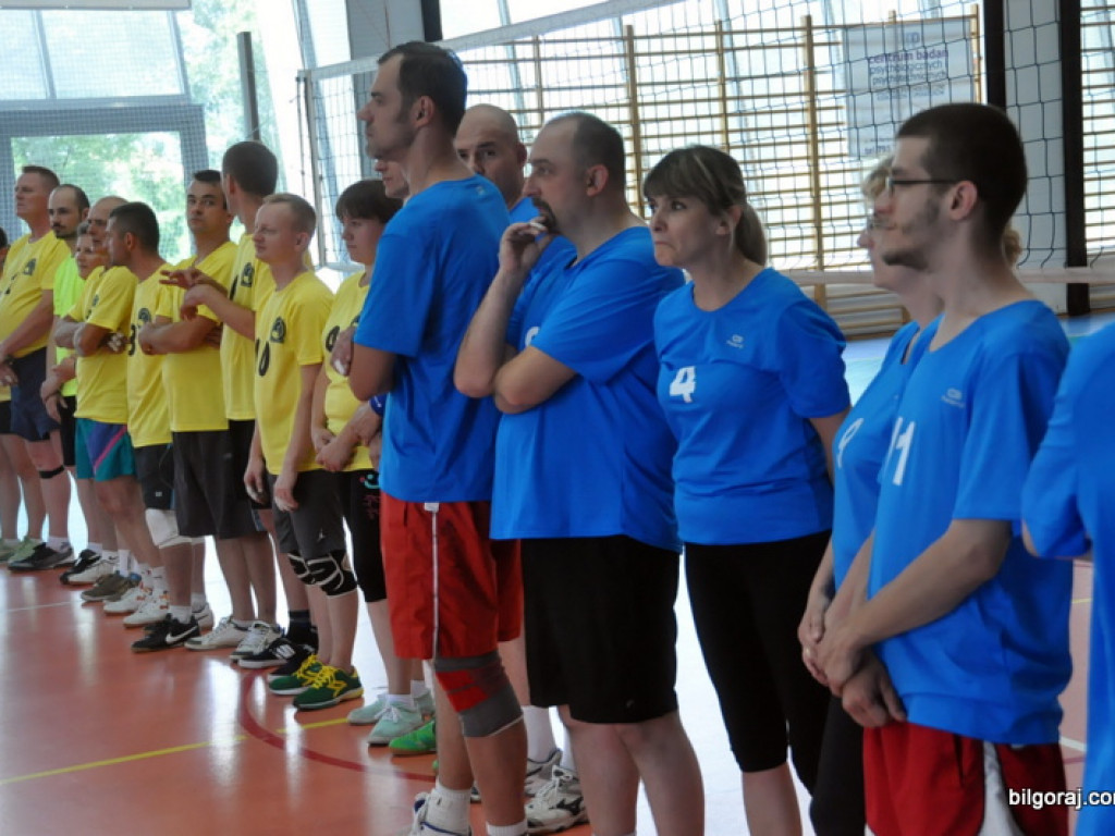Siatkarski turniej osób głuchoniemych (FOTO, WYNIKI)