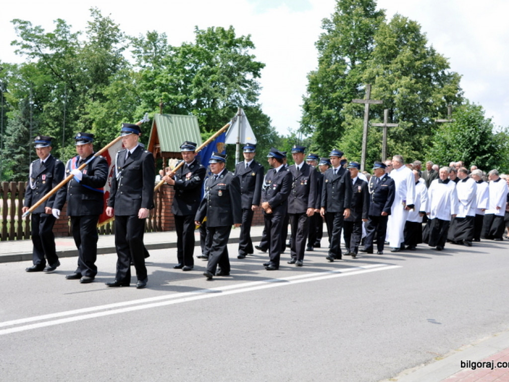Pogrzeb ks. kanonika Zdzisława Leśnowolskiego (FOTO)