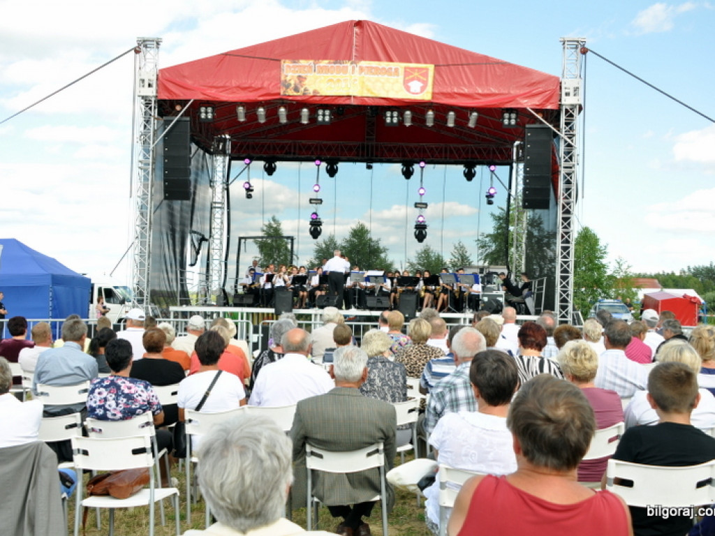 Biszcza: XII Dzień Miodu i Pieroga (FOTO)