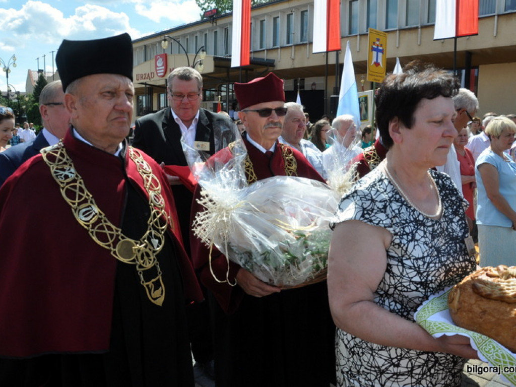 Powiatowe obchody 1050. rocznicy chrztu Polski (FOTO, VIDEO)