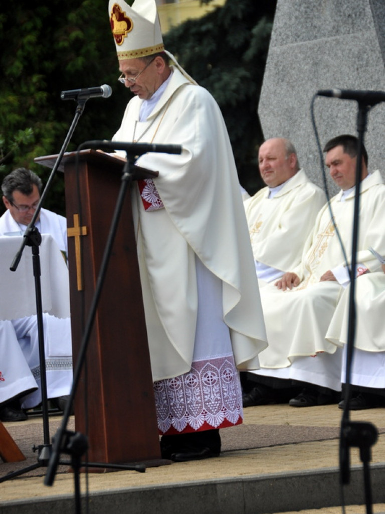 Powiatowe obchody 1050. rocznicy chrztu Polski (FOTO, VIDEO)