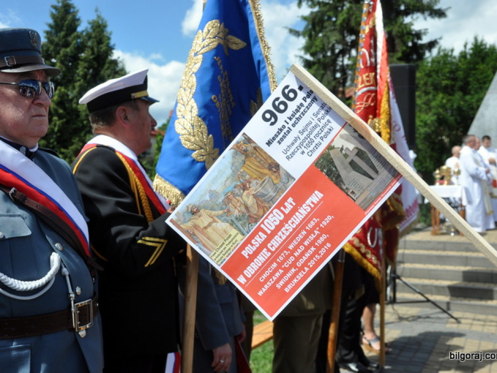 Powiatowe obchody 1050. rocznicy chrztu Polski (FOTO, VIDEO)