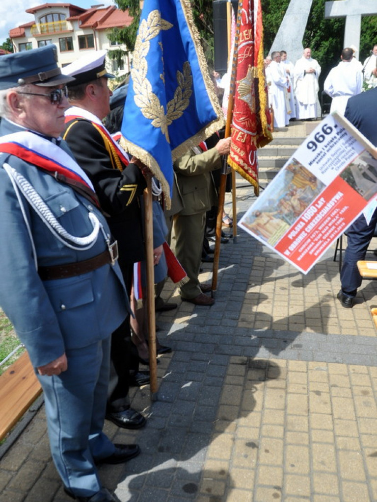 Powiatowe obchody 1050. rocznicy chrztu Polski (FOTO, VIDEO)