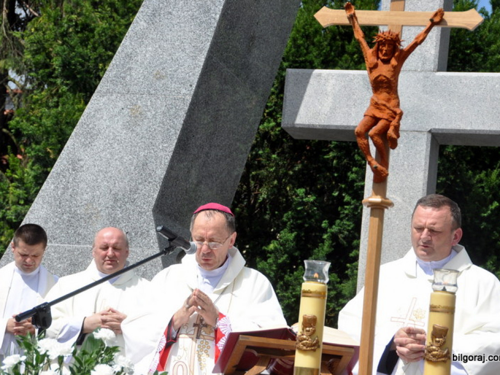 Powiatowe obchody 1050. rocznicy chrztu Polski (FOTO, VIDEO)