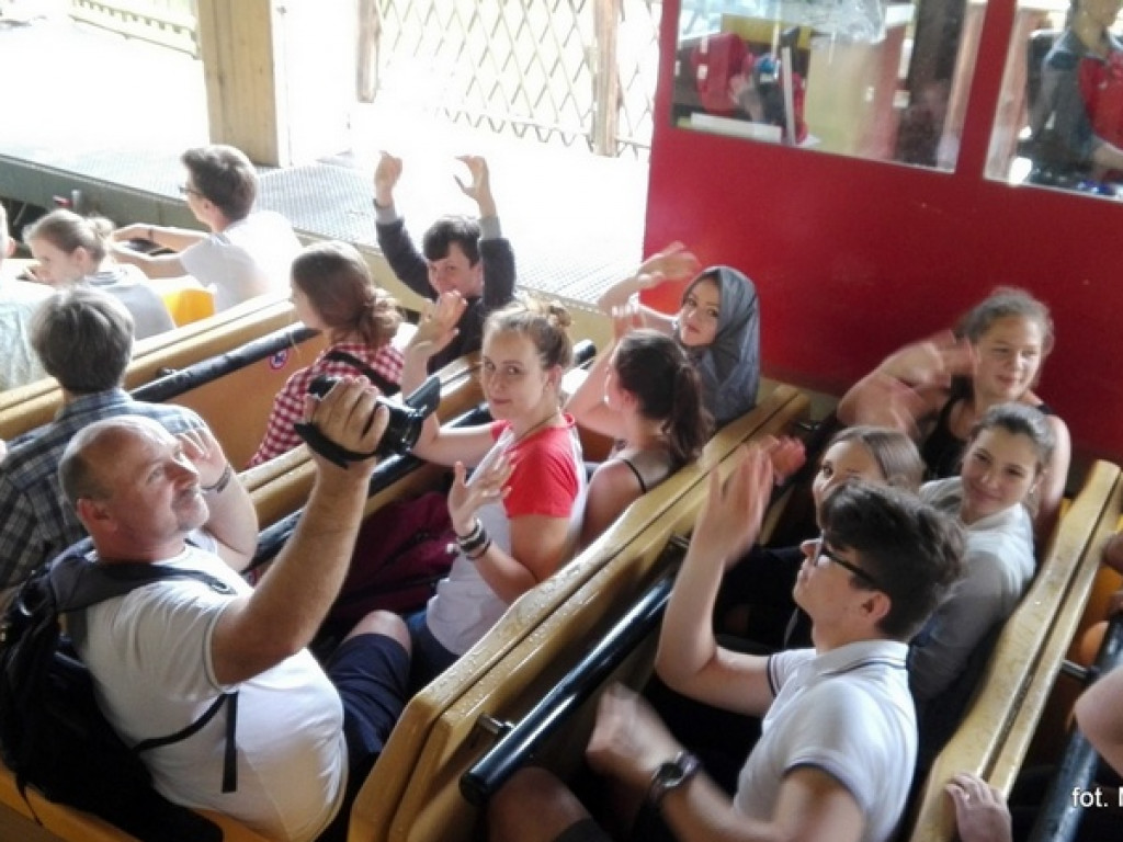 Zespoły MDK na Zjeździe Polonii w Osny pod Paryżem