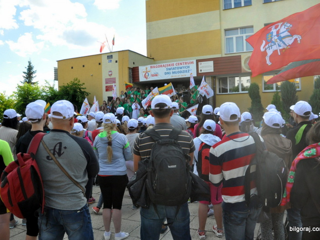 Światowe Dni Młodzieży - pielgrzymi z Litwy przybyli do Biłgoraja (FOTO)