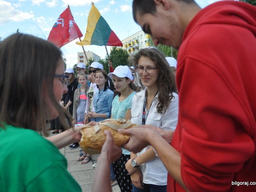 Światowe Dni Młodzieży - pielgrzymi z Litwy przybyli do Biłgoraja (FOTO)