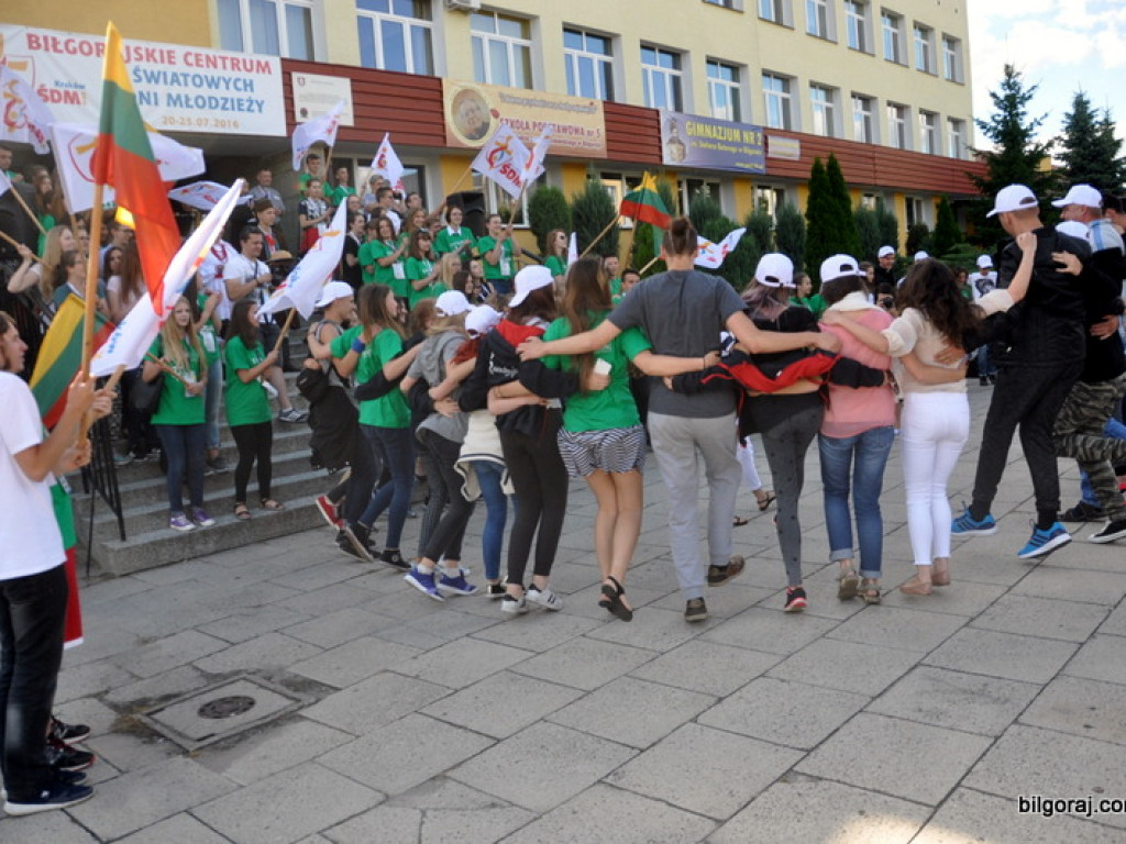 Światowe Dni Młodzieży - pielgrzymi z Litwy przybyli do Biłgoraja (FOTO)