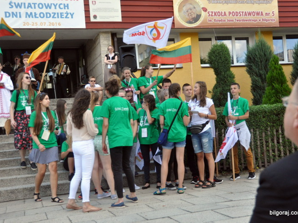 Światowe Dni Młodzieży - pielgrzymi z Litwy przybyli do Biłgoraja (FOTO)