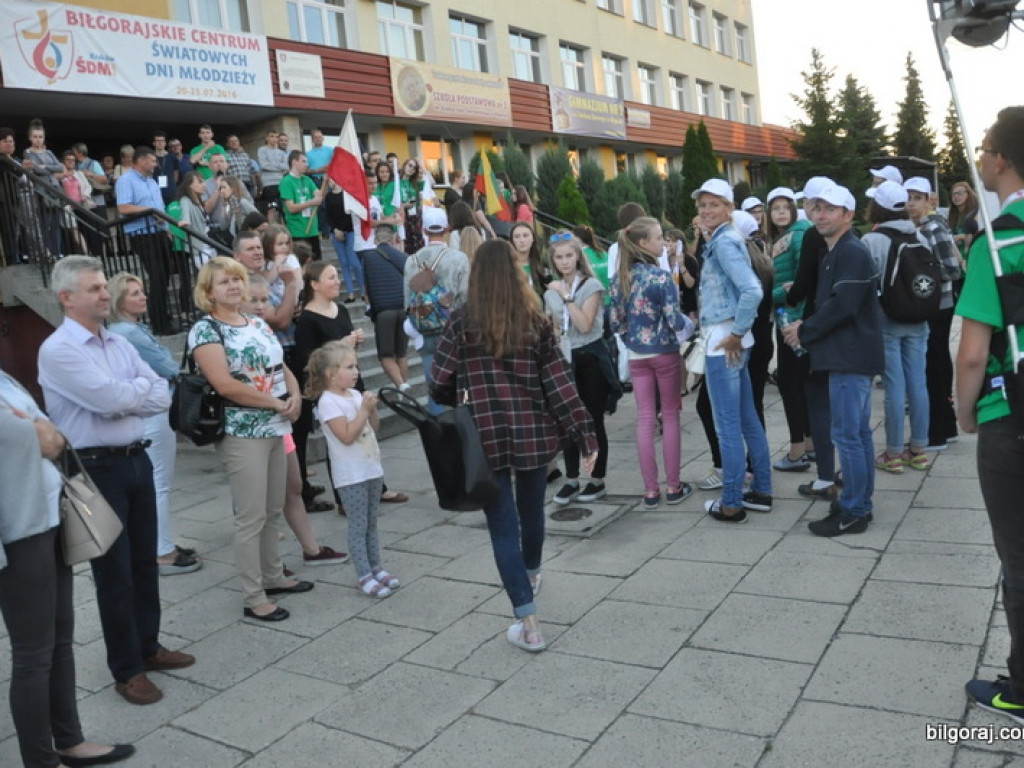 Młodzież z Litwy już u biłgorajskich rodzin (FOTO)