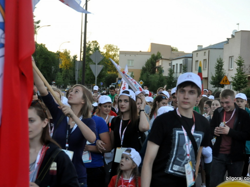 Młodzież z Litwy już u biłgorajskich rodzin (FOTO)